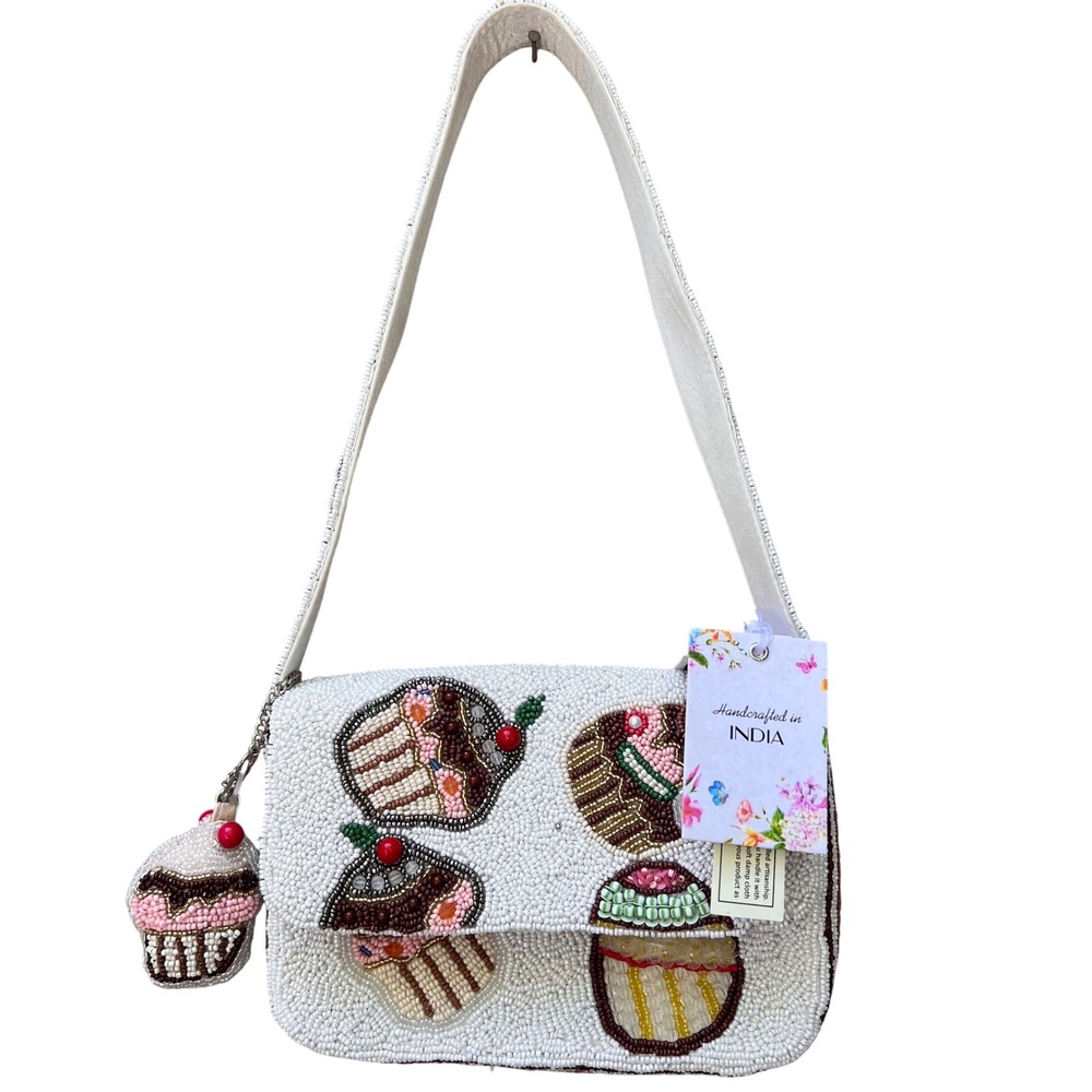 Handcrafted Beaded Cupcake Shoulder Bag With with cupcake Keychain Viral TikTok